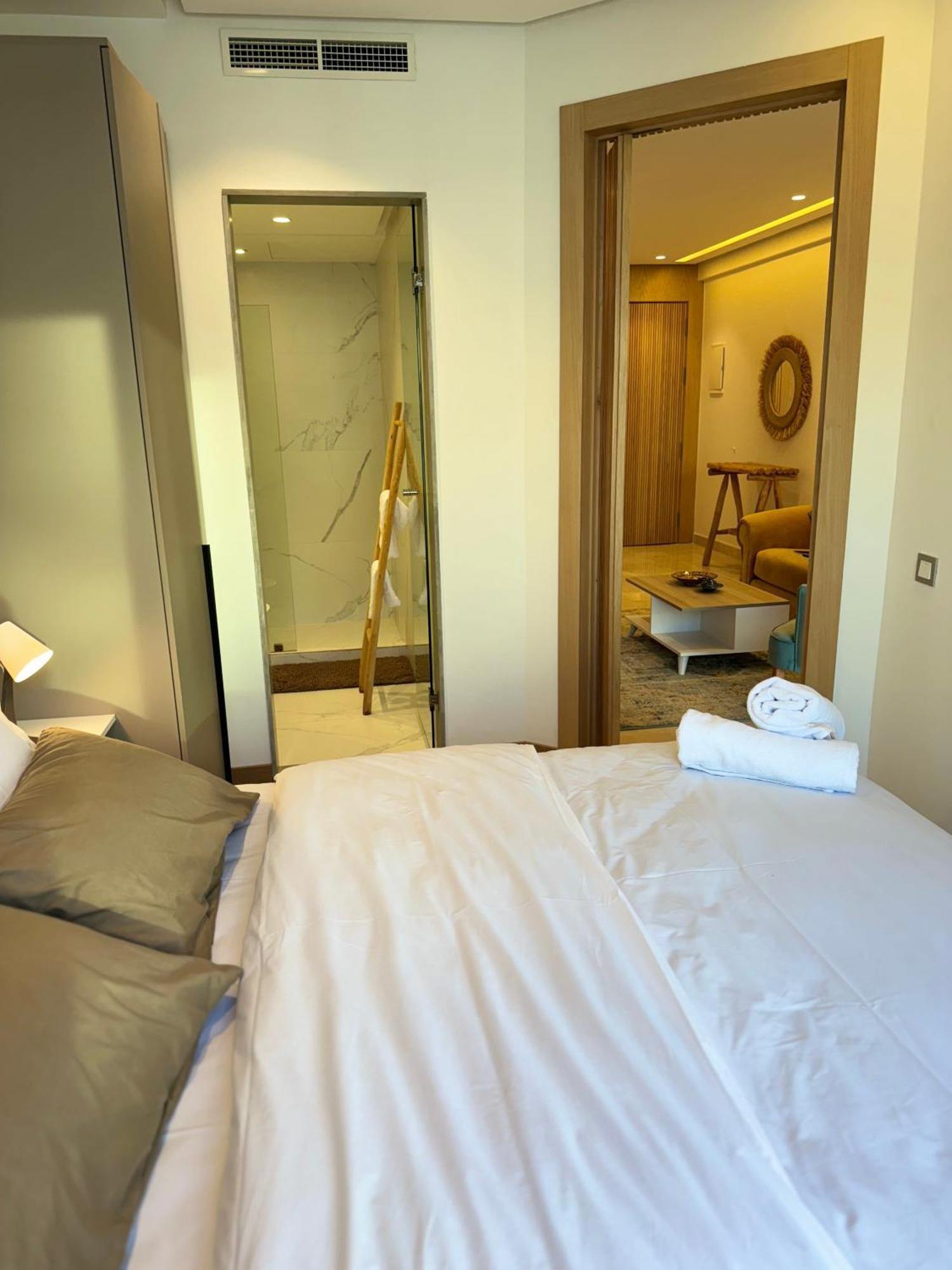 Presidential Living Princess * Casablanca
